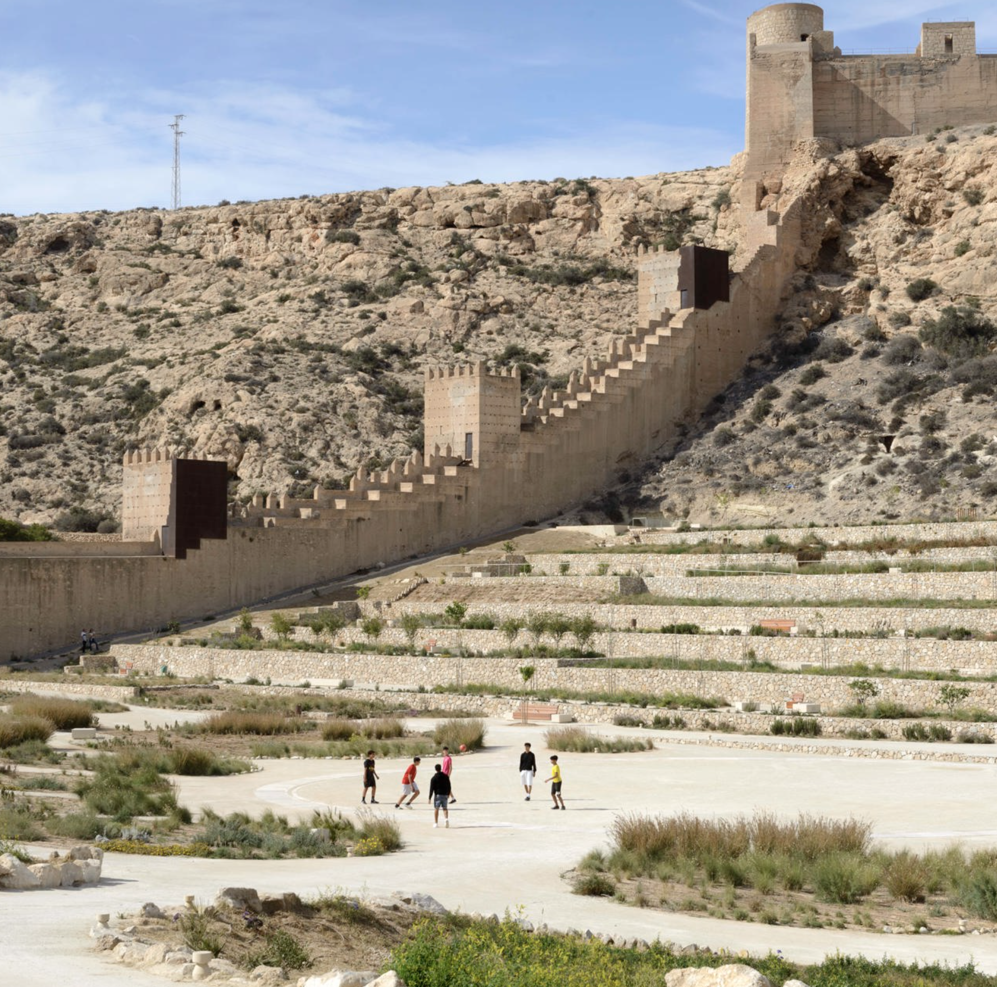De puertas afuera, Jaume Prat